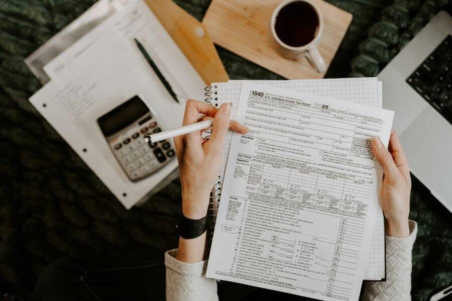 Investment research tools comparison